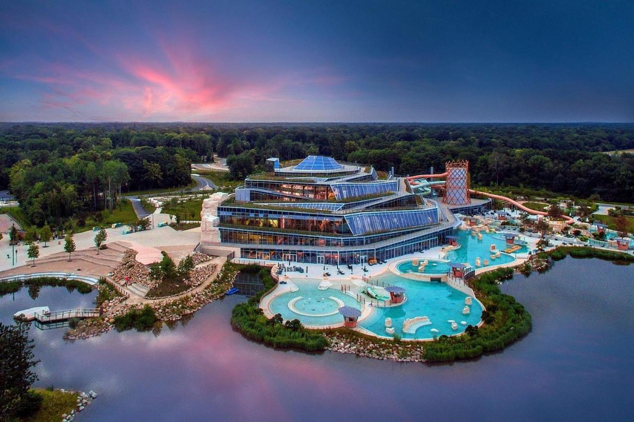 Disneyland-paris 8pers, Wifi, Parking, Garden Apartment *